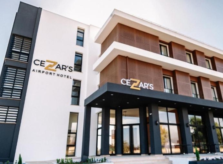 Cezars airport hotel